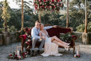 vintage lounge, red lounge hire, antique lounge, lounge hire, wedding hire, reception hire,