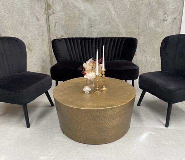 black lounge, armchair, shell couch, furniture hire, event hire, lounge hire, melbourne, wedding, engagement, party hire