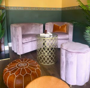lilac lounge, purple, armchair, shell couch, furniture hire, event hire, lounge hire, melbourne, wedding, engagement, party hire