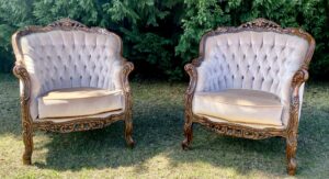 vintage armchair, vintage lounge, vintage, rustic, boho, melbourne, ceremony, wedding hire, event, prop hire, melbourne weddings, yarra valley weddings, mornington peninsula